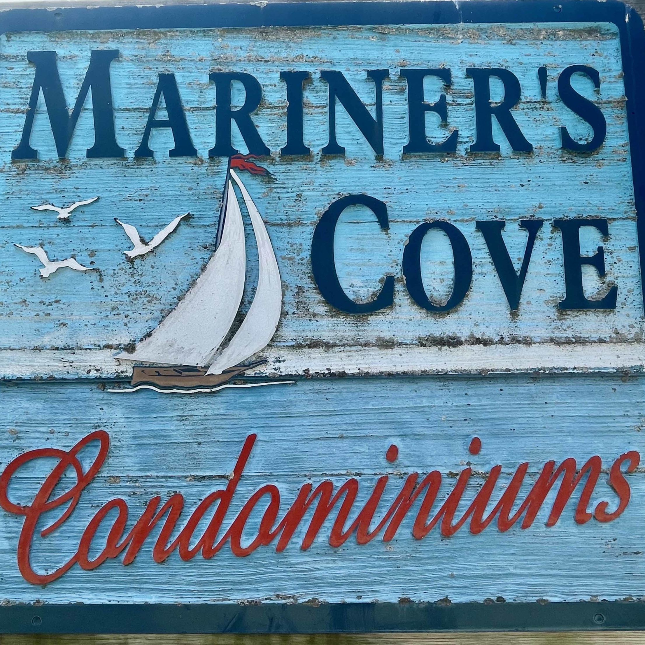 Mariners Cover Condos
